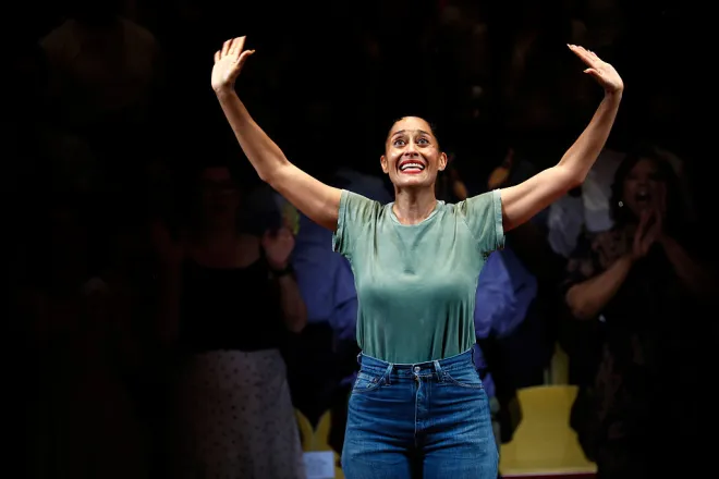 Tracee Ellis Ross Makes Her Broadway Debut In "Every Brilliant Thing"